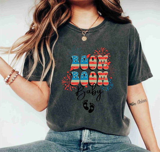 Boom Boom Baby 4th Of July Pregnancy Announcement Maternity T-Shirt