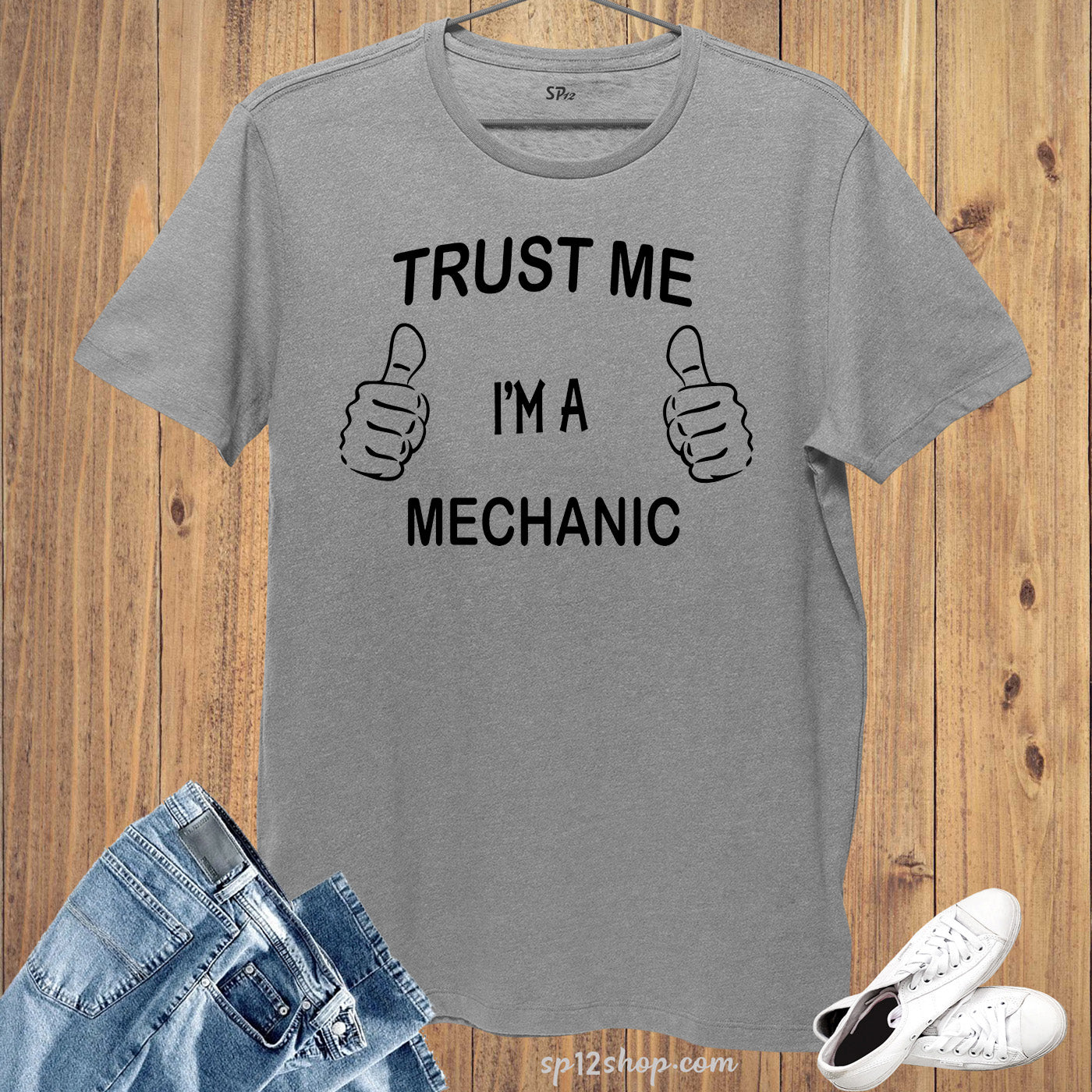 Job T Shirt Trust me I'm a Mechanic T-Shirt
